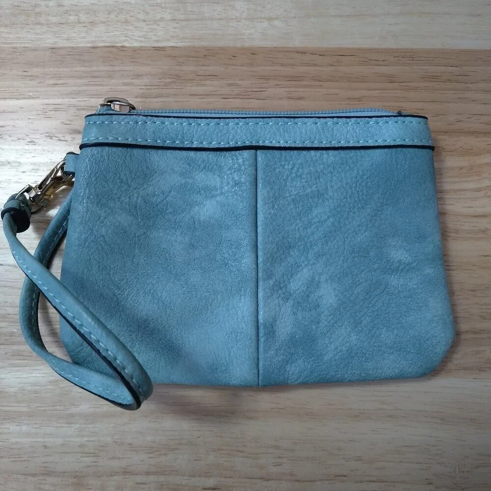 Wilsons Leather Light Blue Pebbled Leather Wristlet Wallet Pouch Vintage